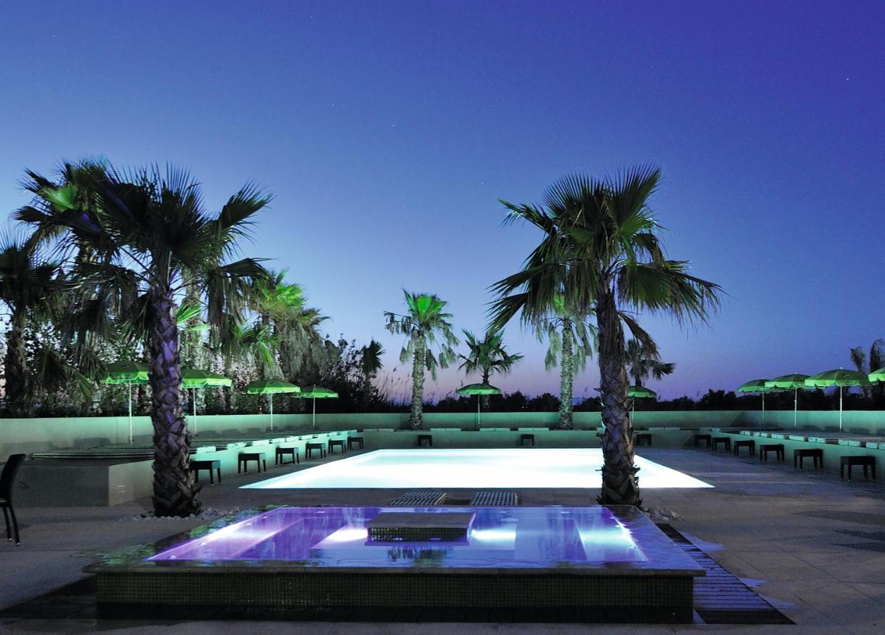 Le Jardin De Babylone "Reserve Aux Couples Uniquement" Agde Exterior photo