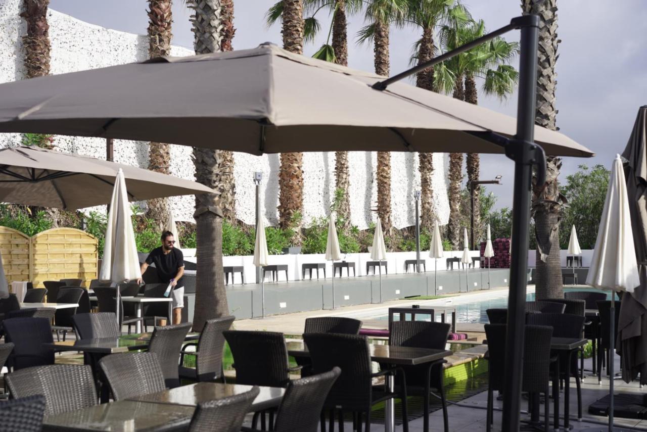Le Jardin De Babylone "Reserve Aux Couples Uniquement" Agde Exterior photo