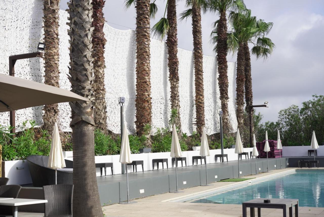 Le Jardin De Babylone "Reserve Aux Couples Uniquement" Agde Exterior photo
